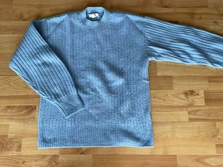 Strickpullover hellblau, Grösse XS
