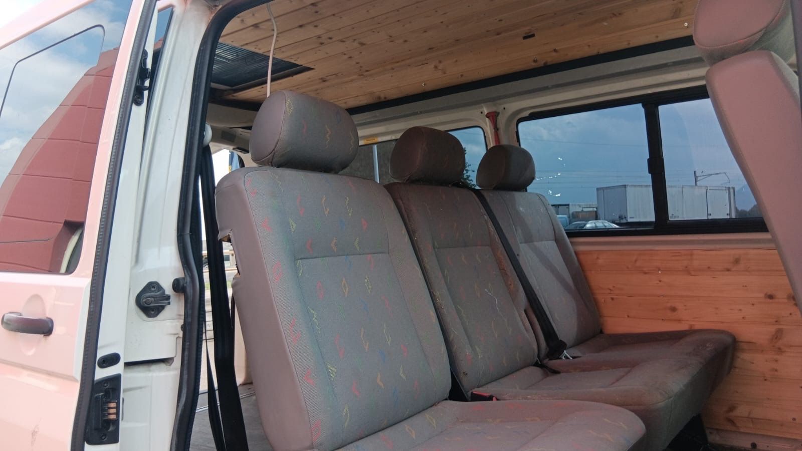 VW Autos: VW T5 2.5 4Motion – D'occasion à Rebstein par TonyRasta-Autohandel 6