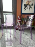 Paar lilafarbene Vintage-Plexiglasstühle 90er