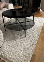 Glas-Couchtisch