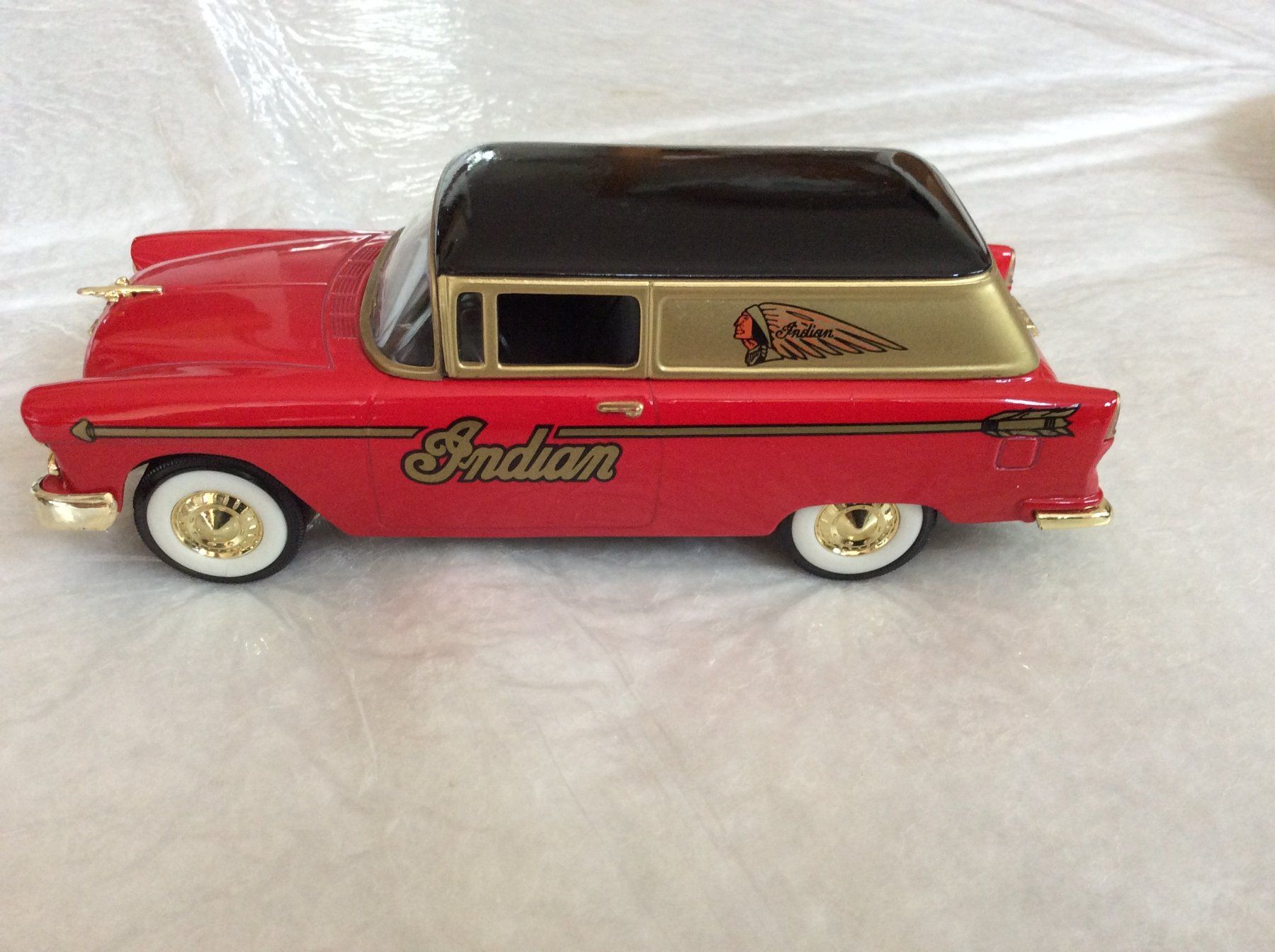 Chevrolet Modellautos: Modellauto Indian Delivery Van rot schwarz – Neu (gemäss Beschreibung) aus Berg TG von Electrolux23 1