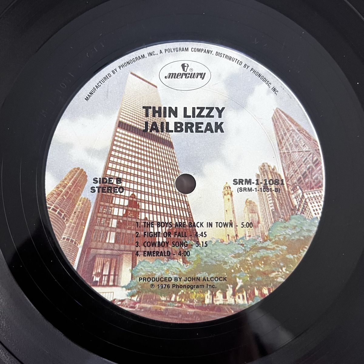 Vinyles: Thin Lizzy Jailbreak - Vinyl - VG+ – D'occasion à Umiken par mar_p7n9 3