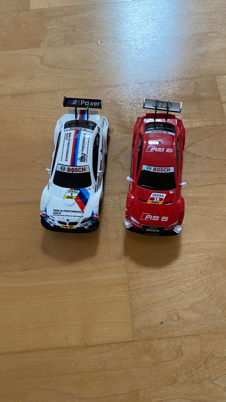Carrera Piste: Carrera Bahn +zubehör+ 2 Autos – Usato da Herisau venduto da Rdavidson 3