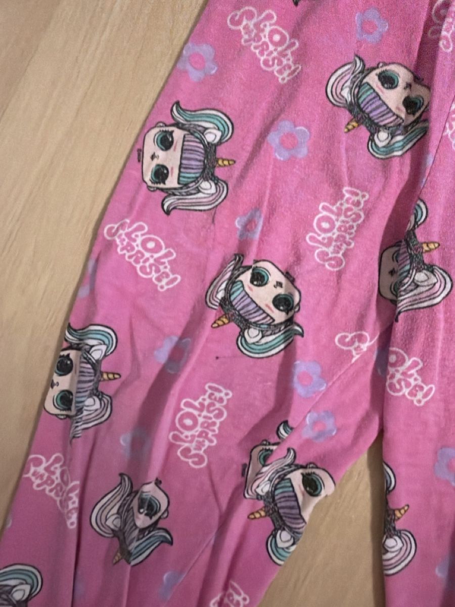 Pyjamas: Pyjama Grösse 110 – D'occasion à Rotkreuz par Bikiii87 1