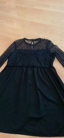Jolie robe noire Promod taille 40