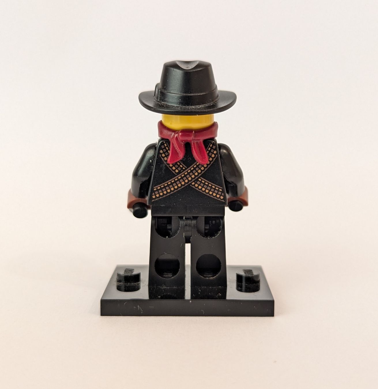 Lego Figuren: LEGO Bandit Minifigur Series 6 2012 – Gebraucht aus Trimbach von BrickBase 1