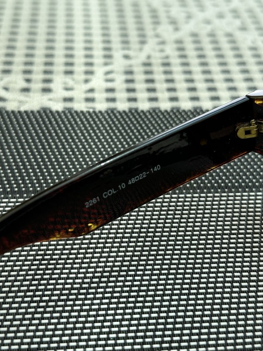 Occhiali & Lenti: Vintage Sonnenbrille mit Blumenmuster – Usato da Luzern venduto da ariazalea 5