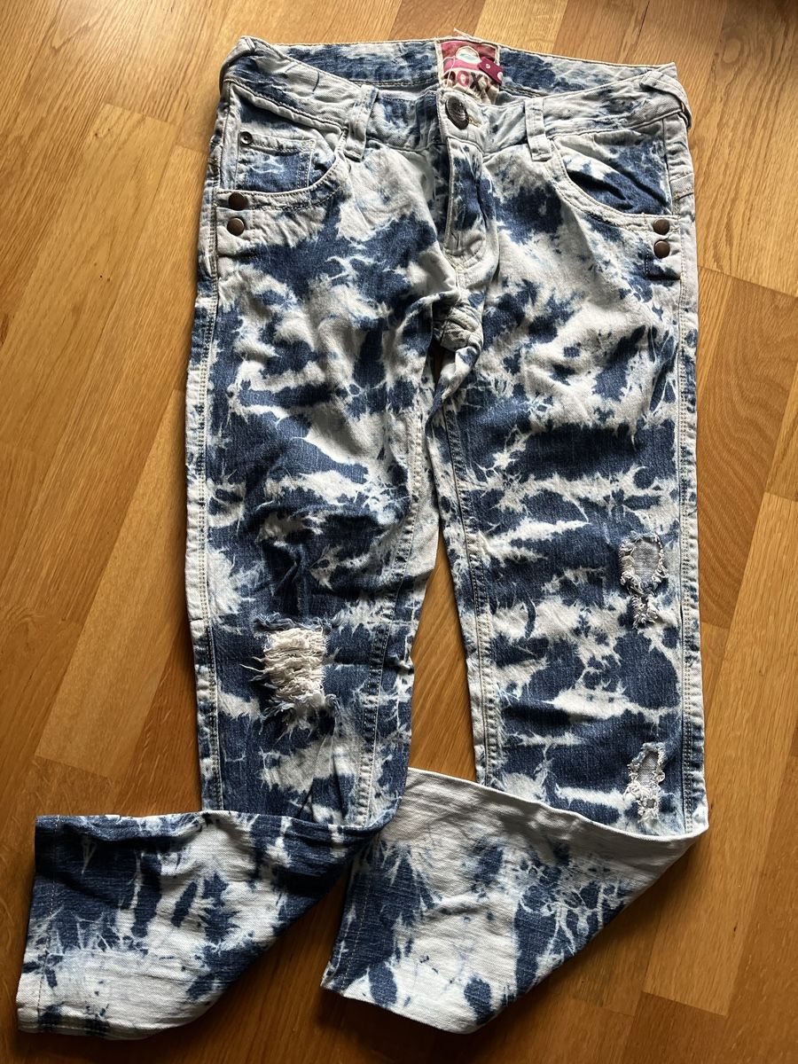 Roxy Jeans: Cool Roxy Jeans Tie Dye Look Gr. 29 – Usato da Kreuzlingen venduto da Hildah 2
