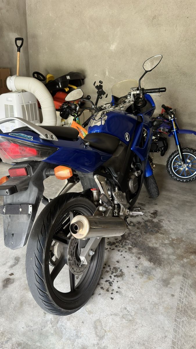 Honda Strasse: Honda CBR125R – Gebraucht aus Basel von leo_6vrx 2