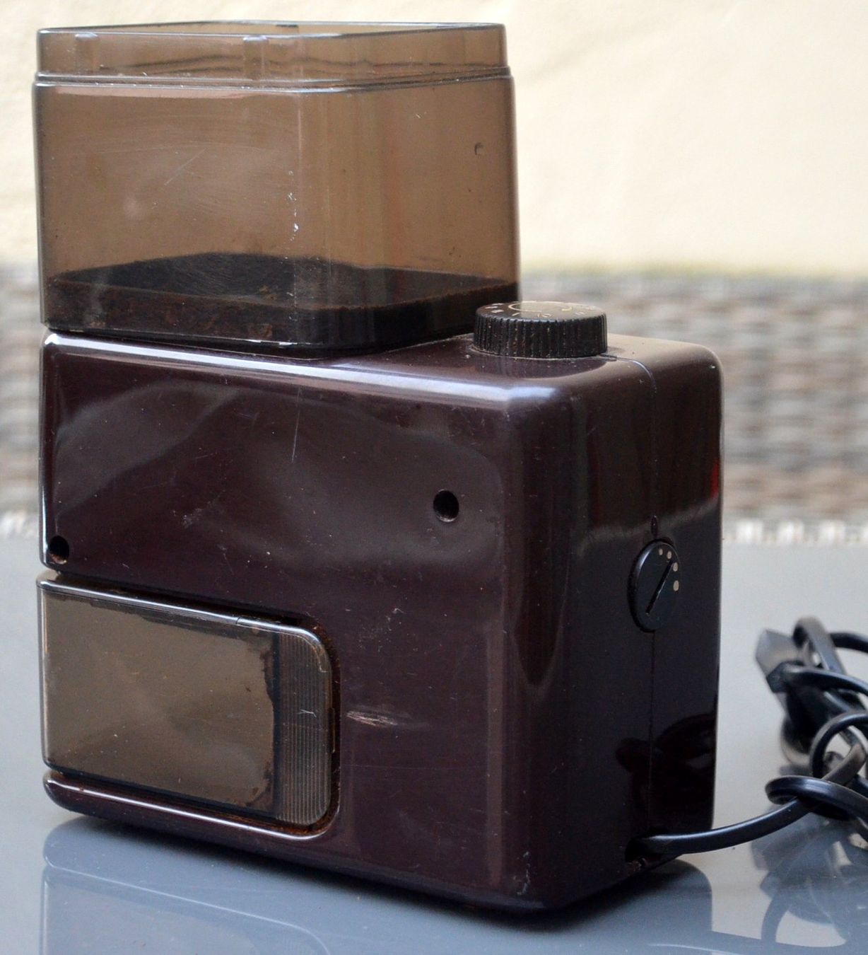 AEG Elettrodomestici da cucina: Kaffeemühle / Moulin à café AEG KMD 102 – Usato da Collonges venduto da arashee 5