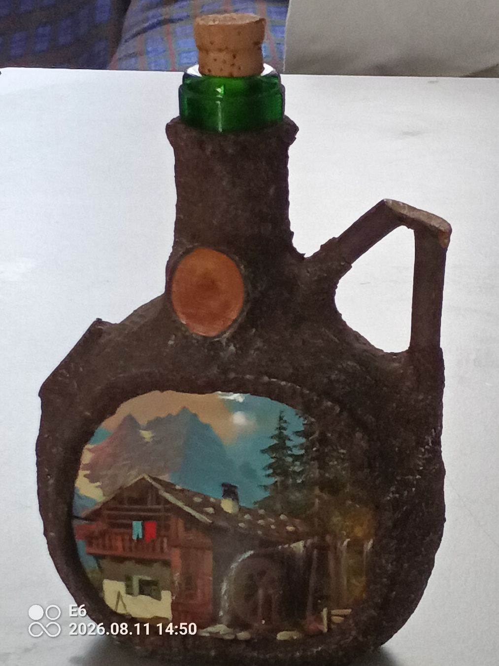 Sonstiges: Schnapsflasche mit Bild – Gebraucht aus Zürich von Mitzi6