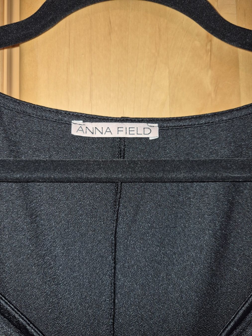 Robes: Maxi Kleid Schwarz – D'occasion à Russikon par ENA.W22 3