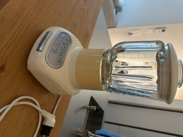 Kitchenaid Küchengeräte: KitchenAid Artisan Blender in Farbe Almond Cream – Gebraucht aus Urdorf von Tschitschi_go 4