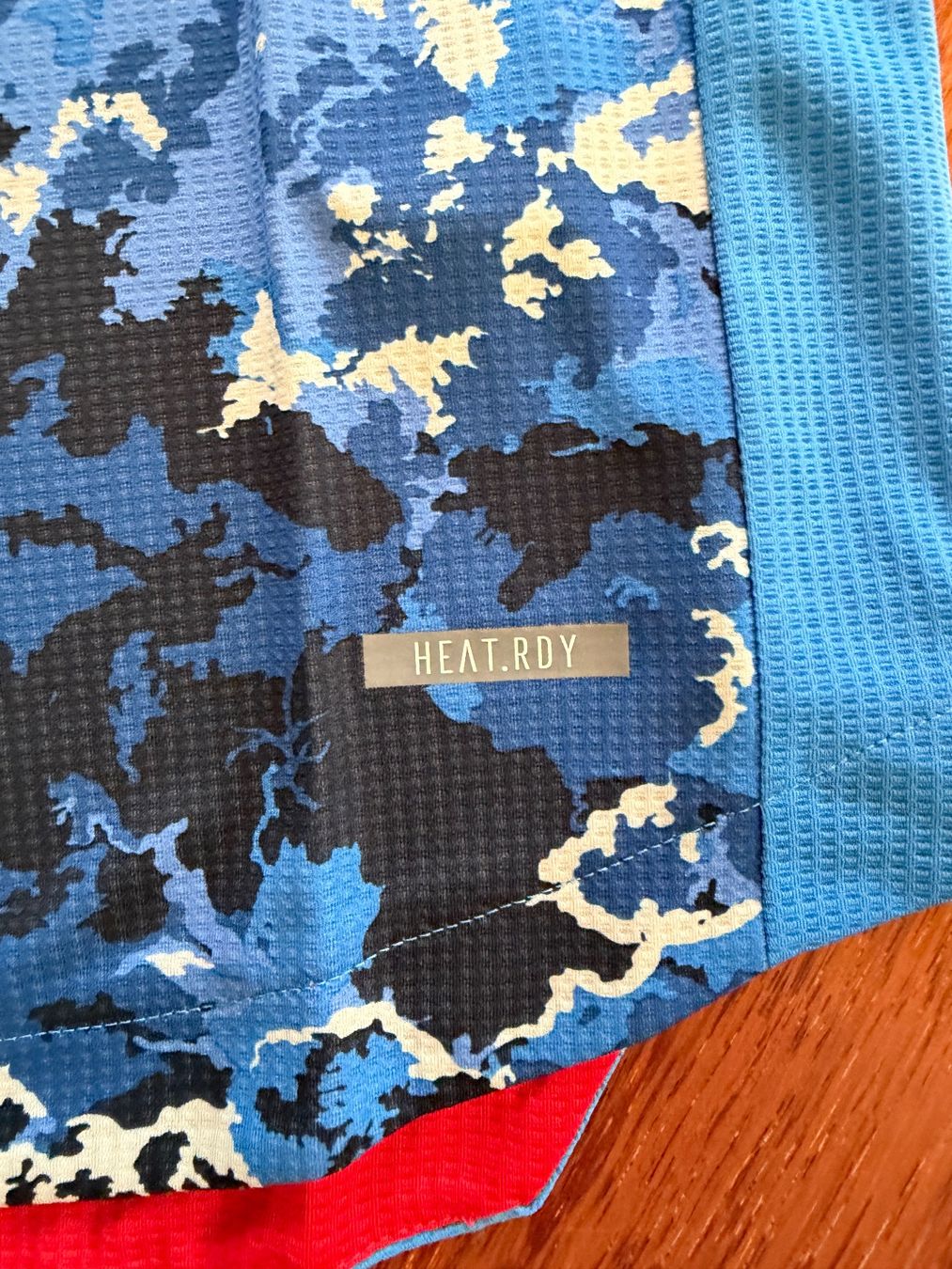 Adidas Canottiere & Pantaloni: Japan Spielerversion Olympics home - Saison 2020 – Nuovo (secondo la descrizione) da Hermetschwil-Staffeln venduto da Beat131 1