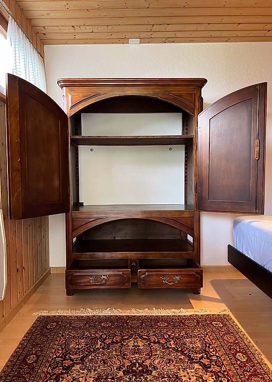 Armadi: Italienischer Schrank – Usato da Arlesheim venduto da artbeti 2