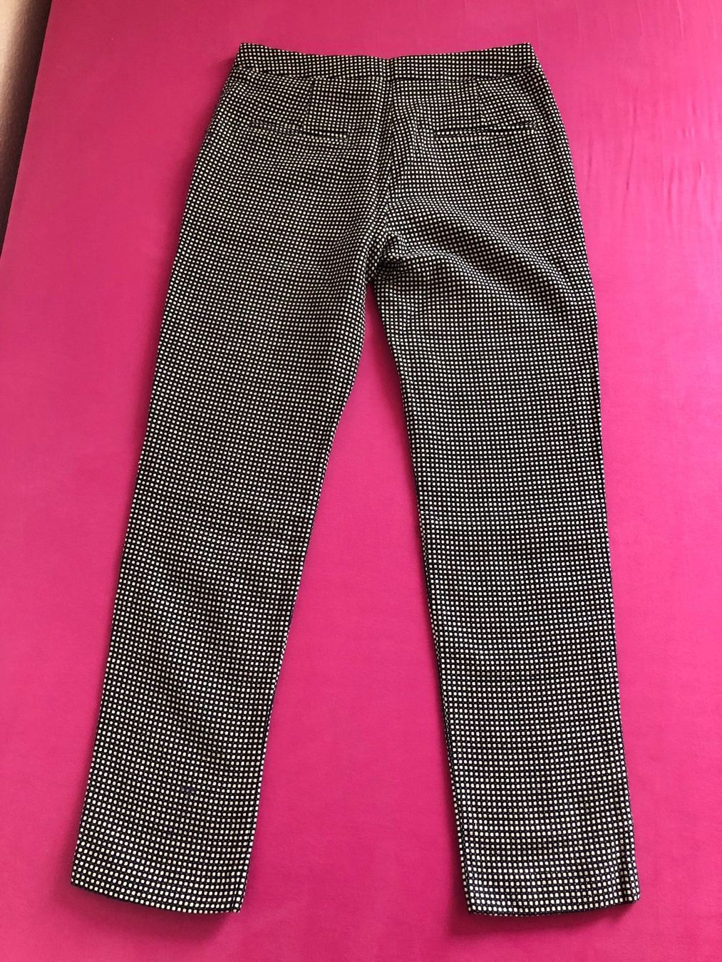 Pantaloni: FRNCH STOFFHOSE, GR.S, KLEIN KARIERT, GERADES BEIN – Usato da Zürich venduto da rolo66 5