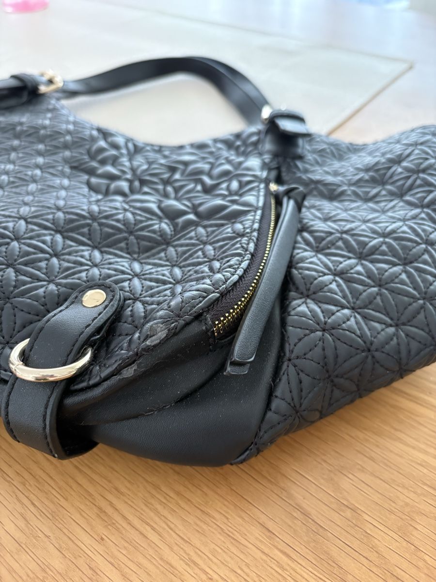 Desigual Borse da donna: Elegante borsa Desigual nera – Usato da S. Antonino venduto da LIKA91 3