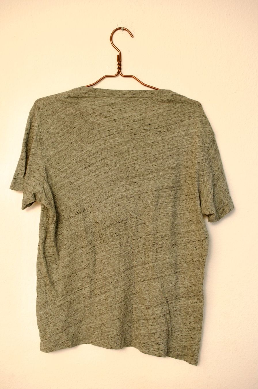 Cos T-shirt: T-Shirt COS – Usato da Zürich venduto da amarkin 1