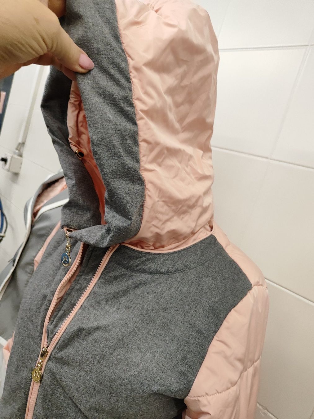 Jacken & Mäntel: Mädchen/ damen  Jacke Gr 160 – Gebraucht aus Langnau am Albis von Judithsebi 5