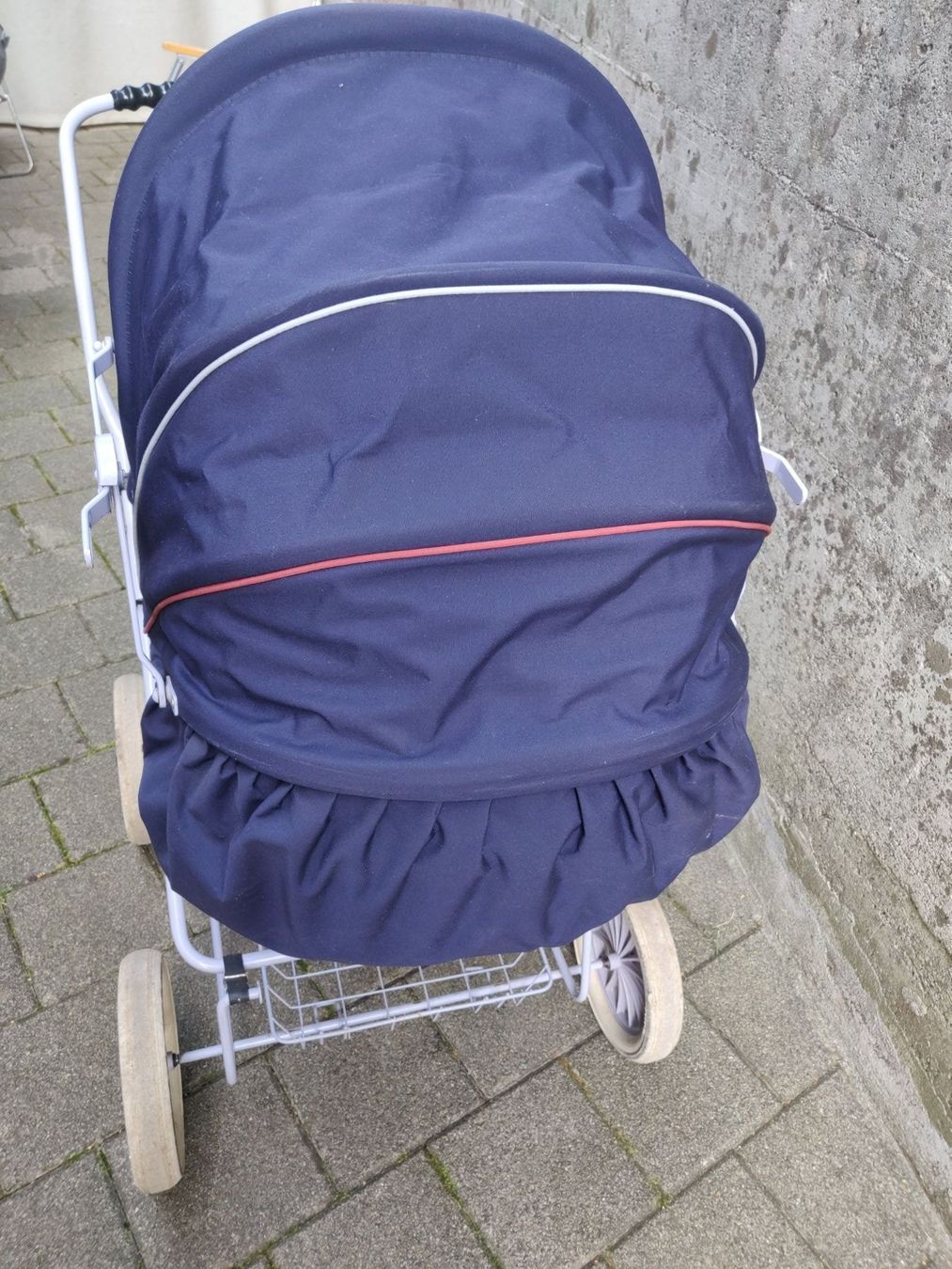 Carrozzine: Vintage Kinderwagen – Usato da Schwyz venduto da Francesca54 4