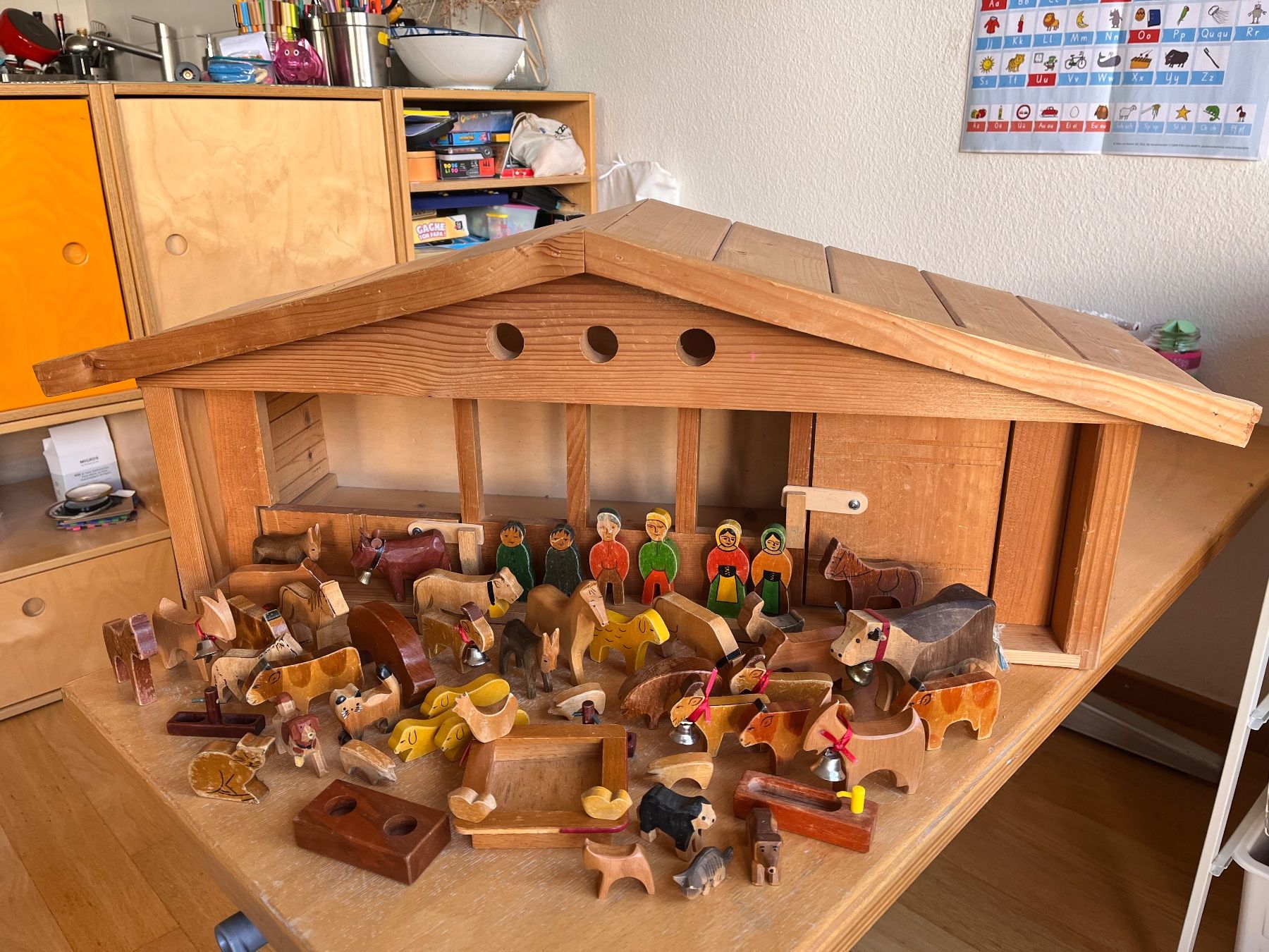 Giocattoli: Bauernhof Stall aus Holz – Usato da Basel venduto da Zeta45