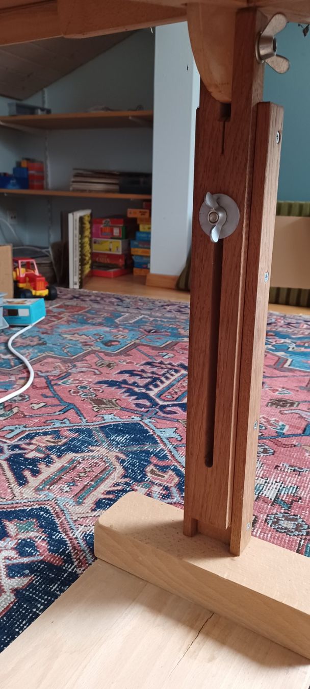 Articoli in legno: Klöppelbrett rund mit diversem Zubehör – Usato da Märstetten venduto da Gwundrig01 1