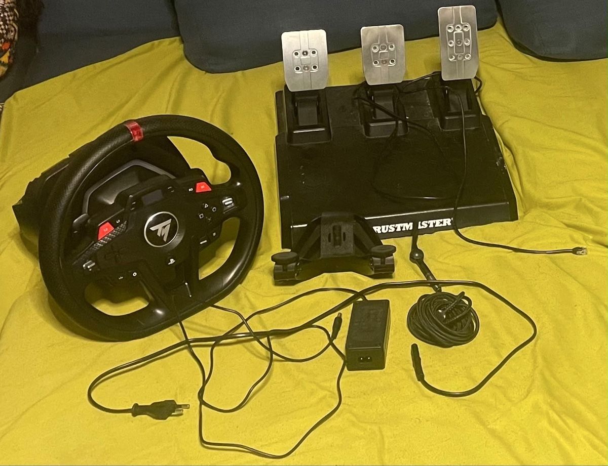 Thrustmaster Controller: Thrustmaster T248r (PS5, PS4, Pc) – Gebraucht aus Baden von dra_fg6d