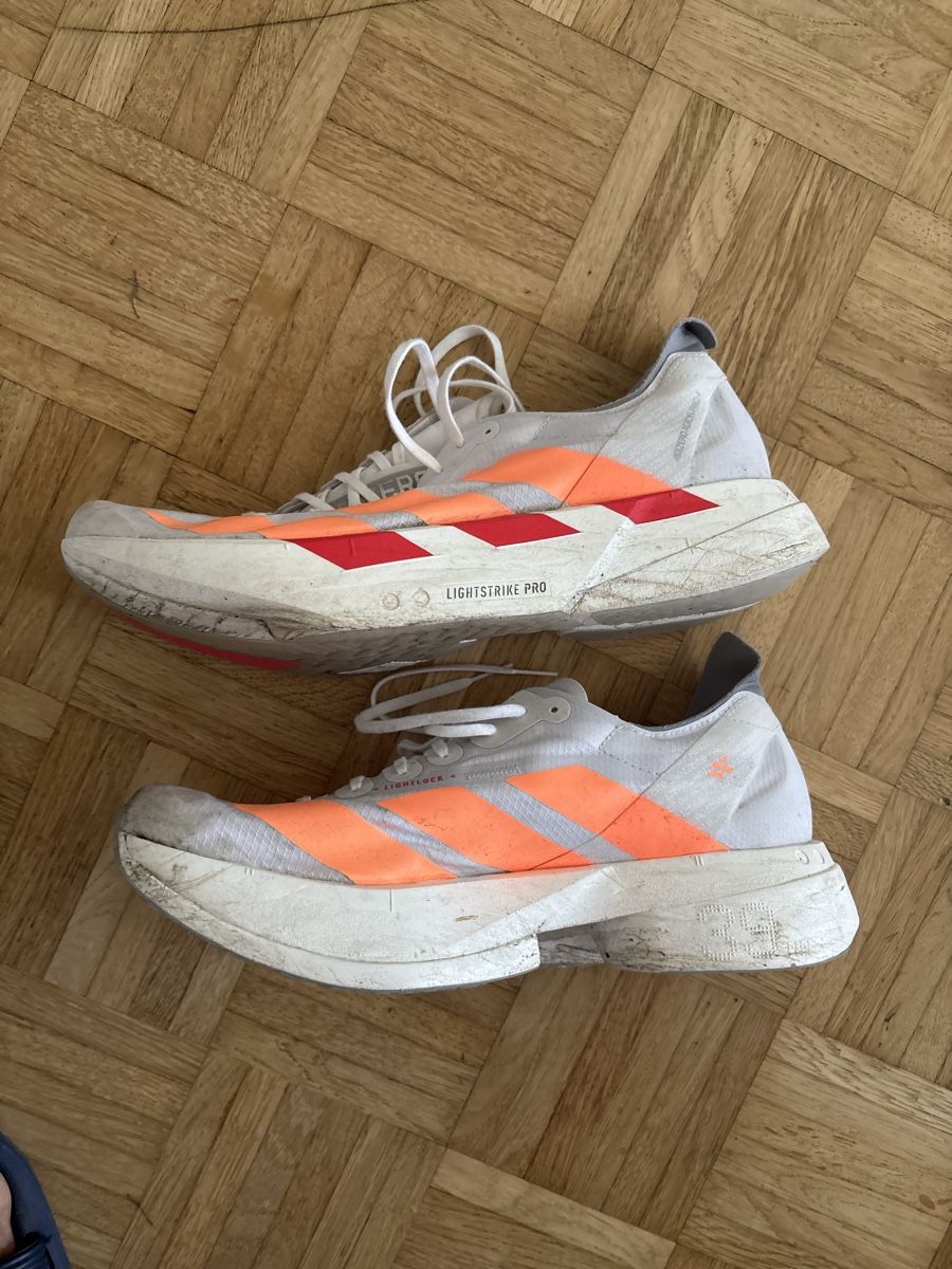 Chaussures hommes: Adidas Adizero Adios Pro 4 – D'occasion à ONEX par manuelgradur 2