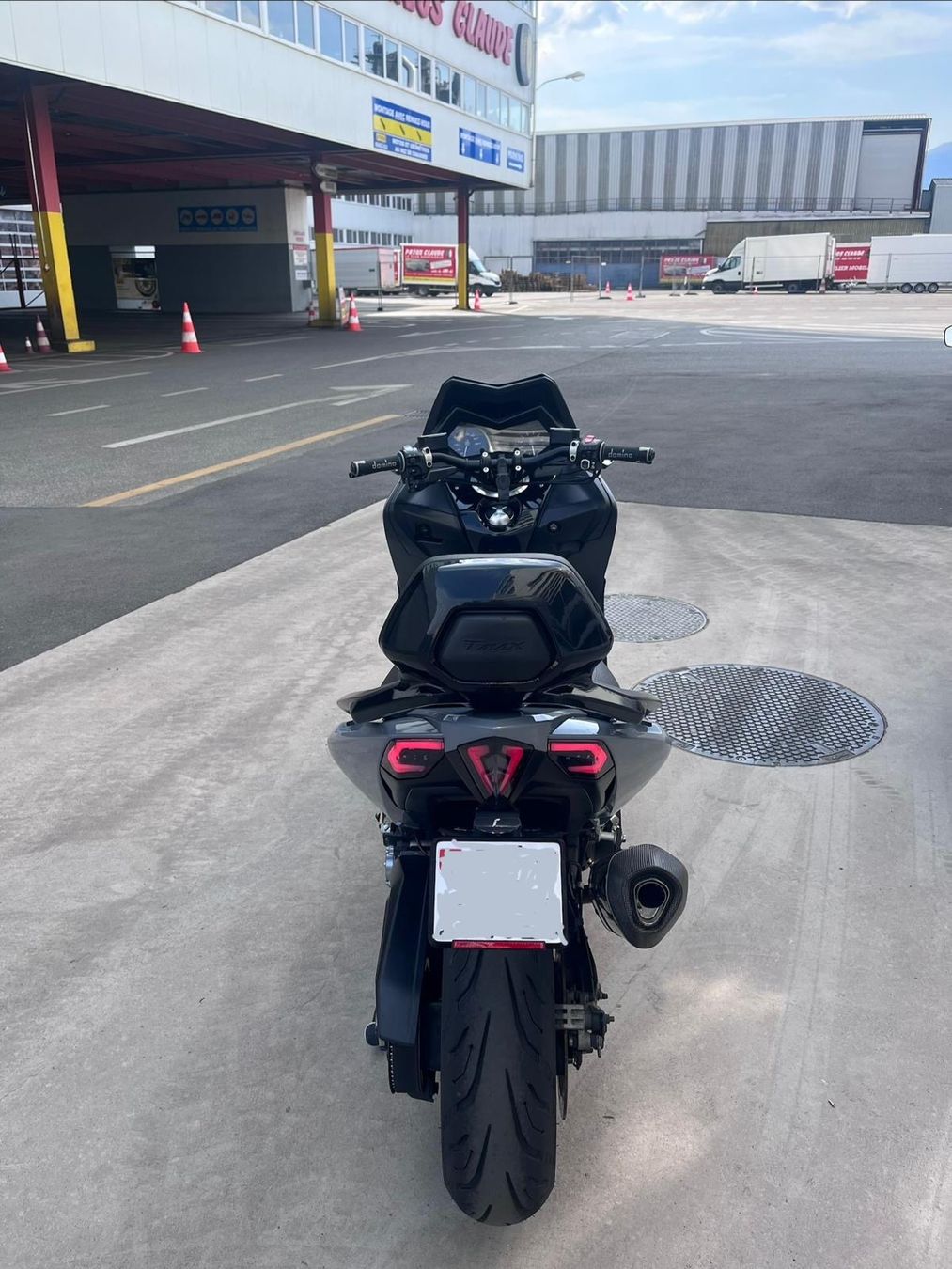 Yamaha Scooters: Tmax 530 2016 – D'occasion à Vessy par matzou 3