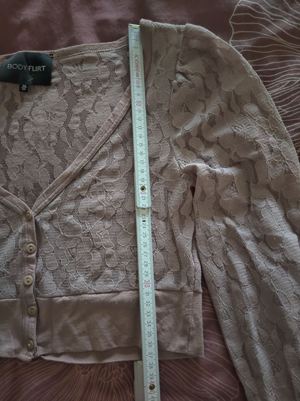 Bolero: Spitzen Jäckchen altrosa – Usato da Salenstein venduto da Silly...0 1