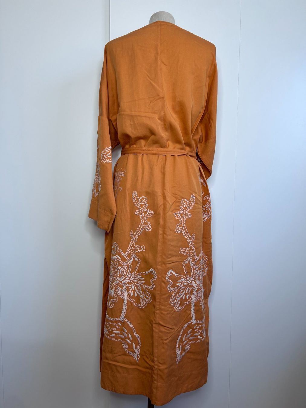 Kimono: H&M Premium Selection Embroidered Robe – Nuovo (secondo la descrizione) da St. Gallen venduto da look-twice 2