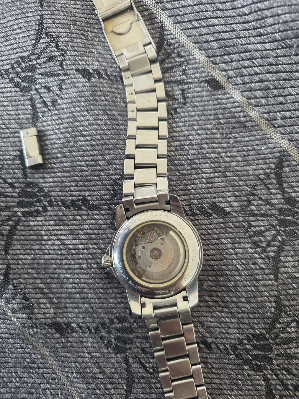 Certina Montres: Certina Automatik Uhr mit Box  – Défectueux à Spreitenbach par Je_3011 2