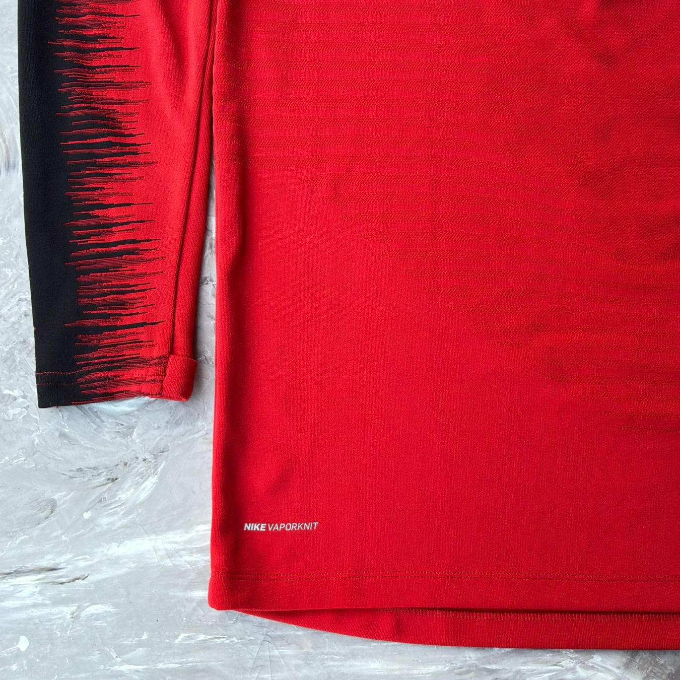 Jordan Canottiere & Pantaloni: Haut Paris Saint-Germain, Maillot, Puma – Usato da Thônex venduto da Suisse.Shopping 6