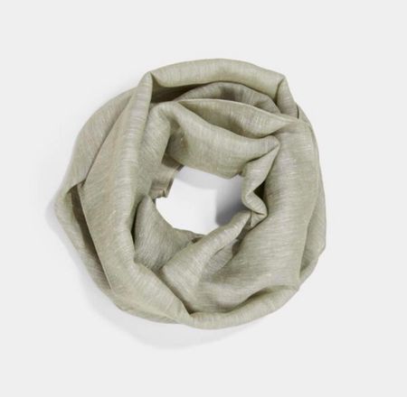 • Round scarf Esprit •