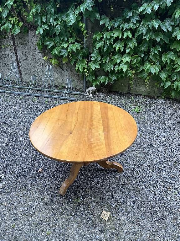 Tavoli: Holz Couchtisch – Usato da Zürich venduto da olivier.nussli