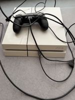 Sony Playstation 4 (PS4)
