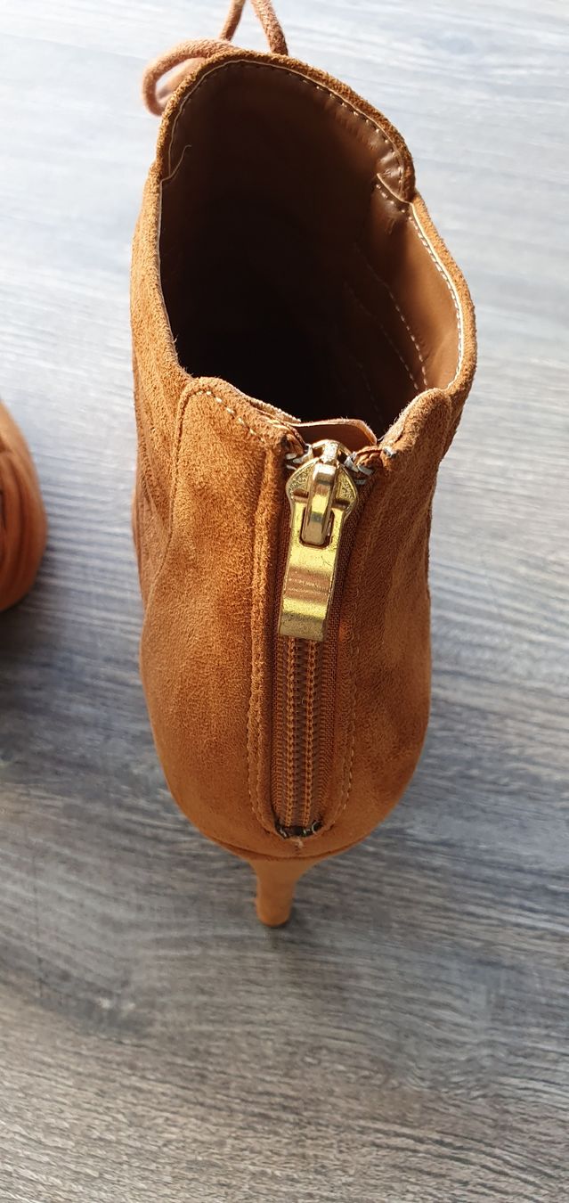 Damenschuhe: Stiefelette mit Absatz – Neu (gemäss Beschreibung) aus Möriken AG von Katze110 3