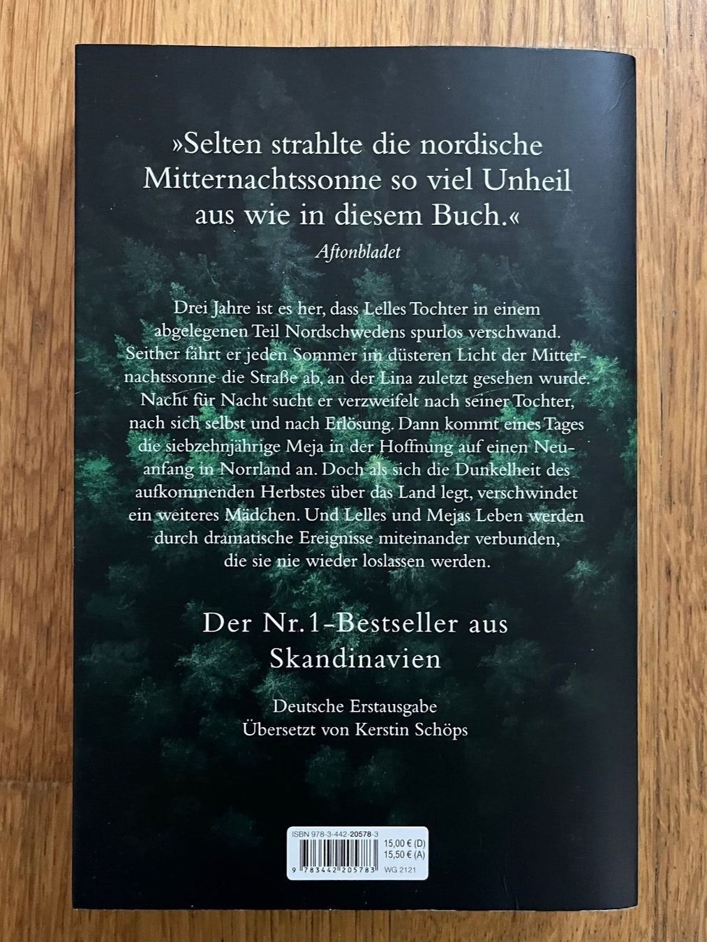Libri: Taschenbuch "Dunkelsommer", Stina Jackson – Usato da Grosswangen venduto da Vita500 1
