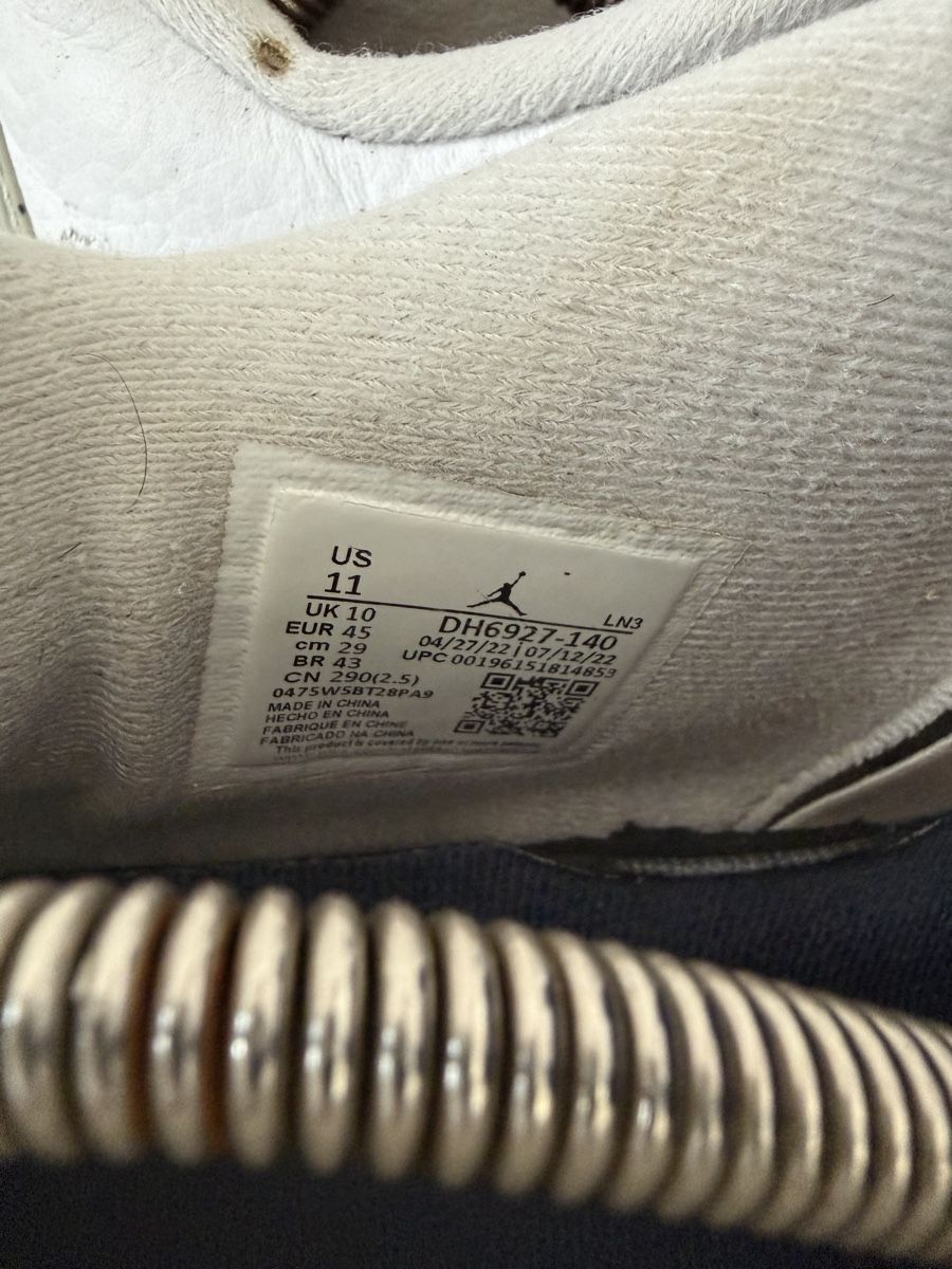 Jordan Herrenschuhe: Air Jordan 4 Retro Schuhe – Gebraucht aus Weinfelden von Noelbnd 5
