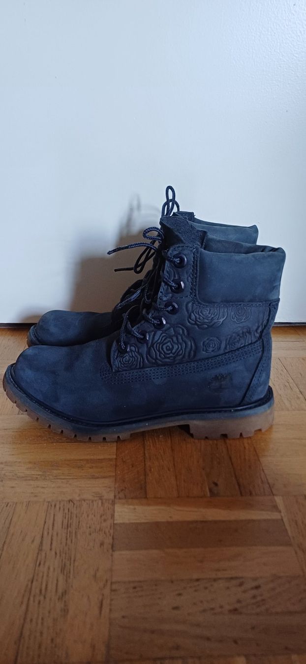 Timberland Scarpe da donna: Bottines Timberland - Bleu marine - 37 – Usato da Genève venduto da mar_gm2c 2