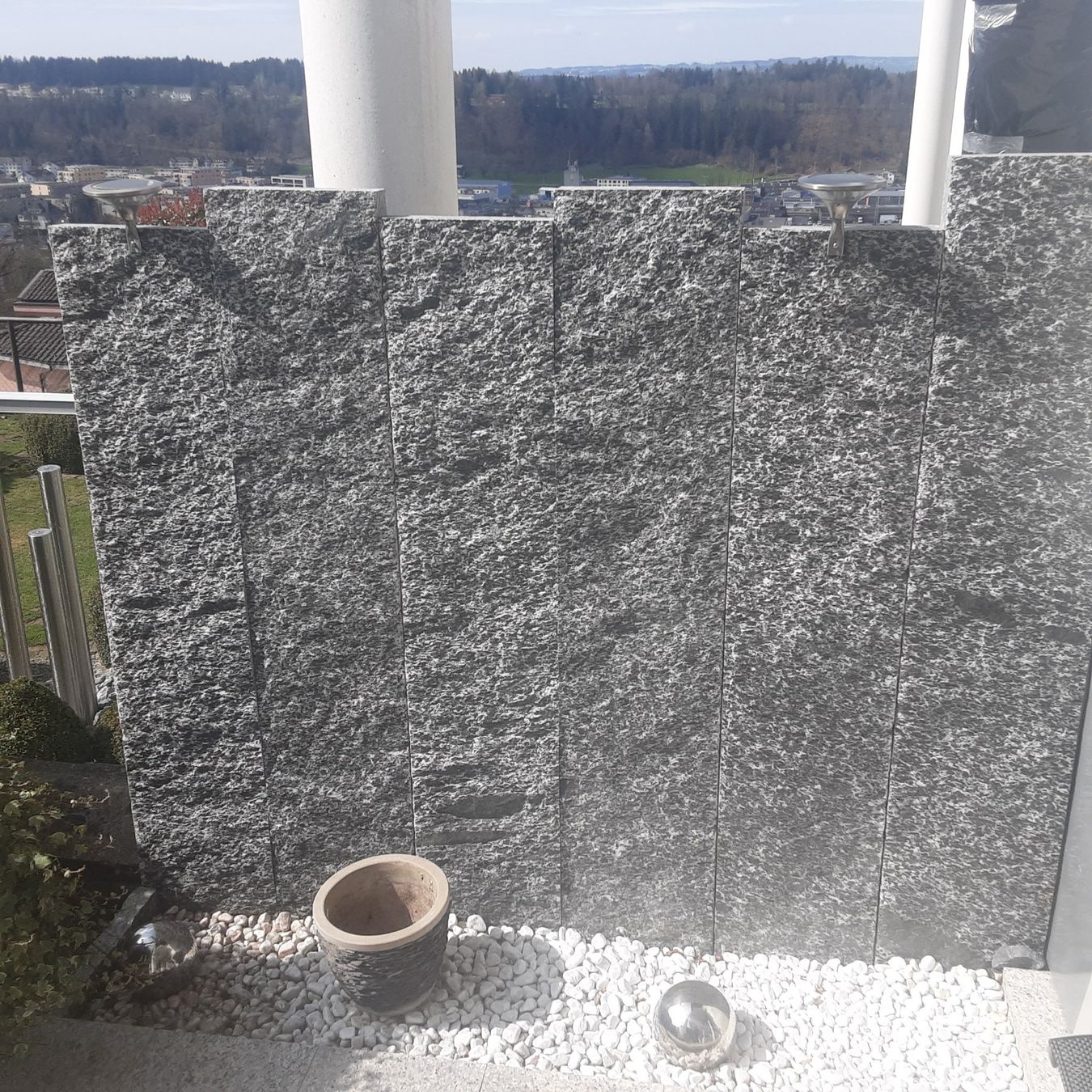 Pietre & tegole: Palisaden Granit    2 Stück – Nuovo (secondo la descrizione) da Emmenbrücke venduto da Zoll58