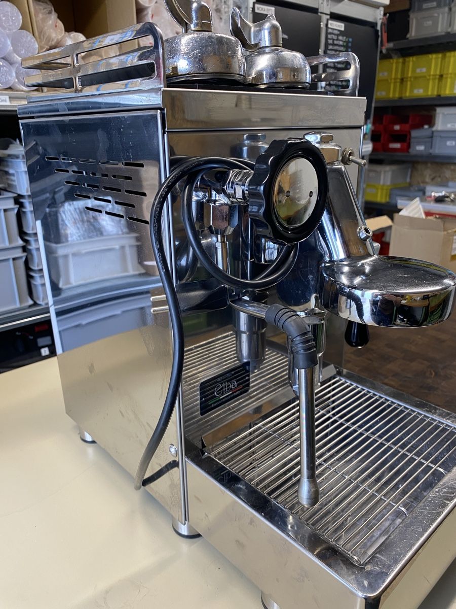 Machines à café & Machines à expresso: Elba IV – D'occasion à Emmetten par Blueeee 2