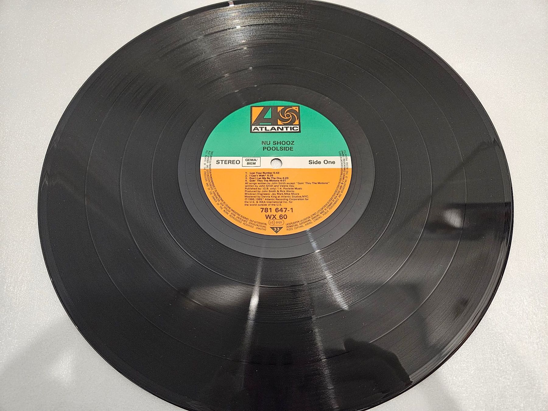 Dischi in vinile: Nu Shooz – Poolside – Usato da Uster venduto da Vinyl-Leidenschaft 3