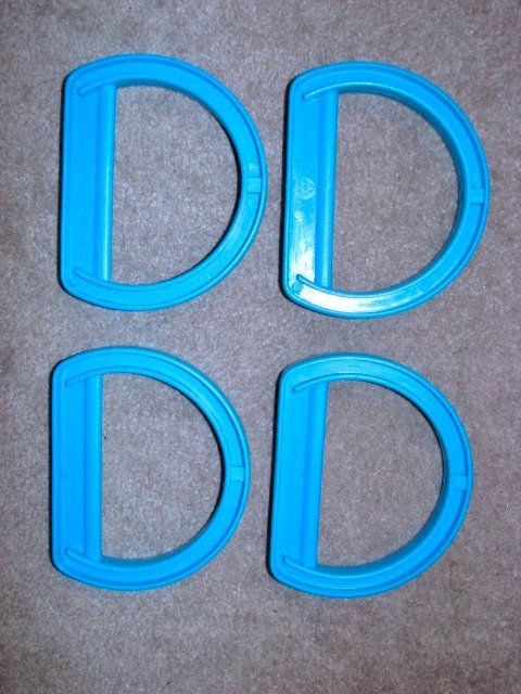 Kit bricolage: 4x Griff Halter Henkel hellblau halbrund Kunststoff D-Ring – Nuovo (secondo la descrizione) da Wil ZH venduto da Arbolero 6