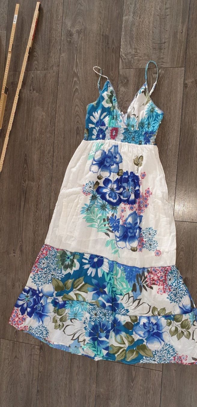 Vestiti: Sommer Kleid Strand gr 36 – Usato da Gwatt (Thun) venduto da Letzte-Chance-III