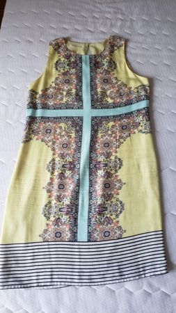 Sommerkleid in gutem Zustand, M - Ukraine Spende