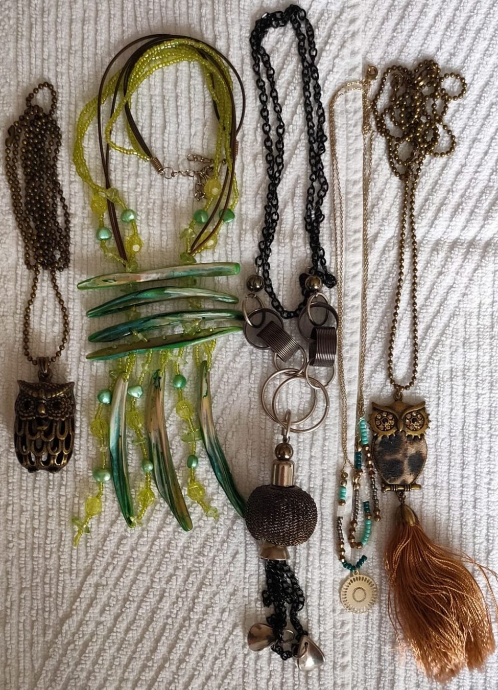 Catenine: Modeschmuck Halsketten – Usato da Luzern venduto da Luzern_Energy