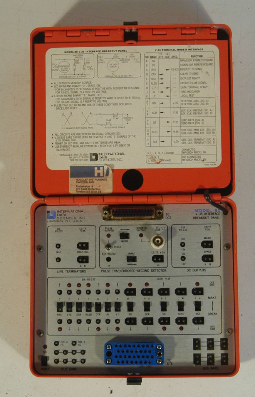 Componenti elettronici: Model 80 V.35 Interface Breakout Panel International Data – Usato da Herisau venduto da Wisen