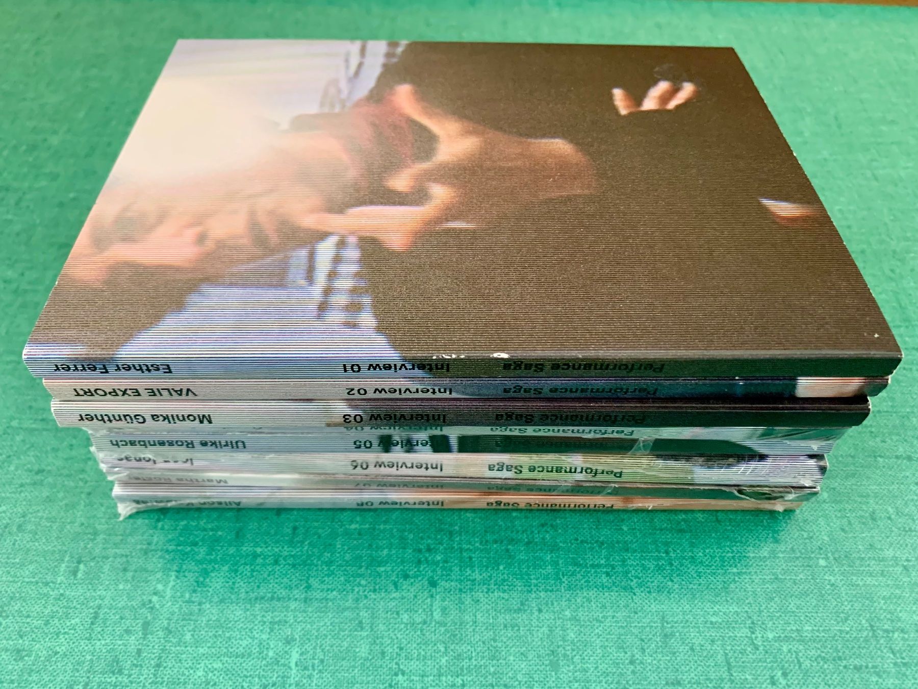 Tutti i DVDs: Performance Saga 1 - 8 / Wegbereiterinnen Performancekunst – Usato da Zürich venduto da ZuercherBrockenhaus 4