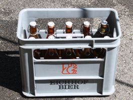 EICHHOF BIERKISTE MIT  BÜGELFLASCHEN